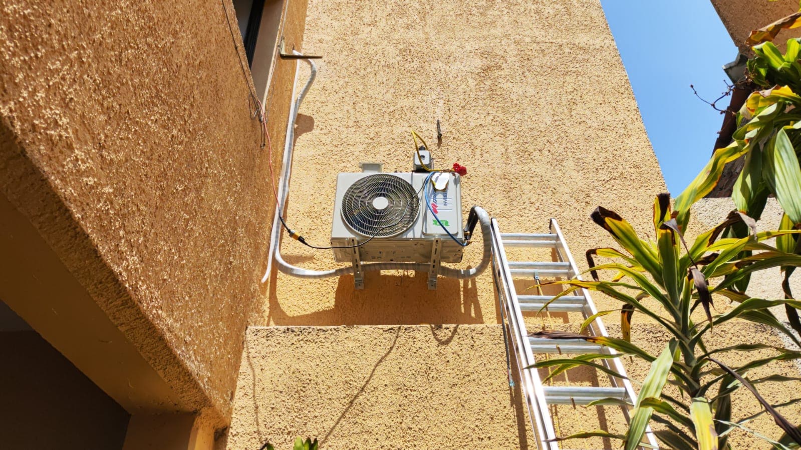 Trabajo real de aire acondicionado realizado por Mr. Frío, fotografía 89
