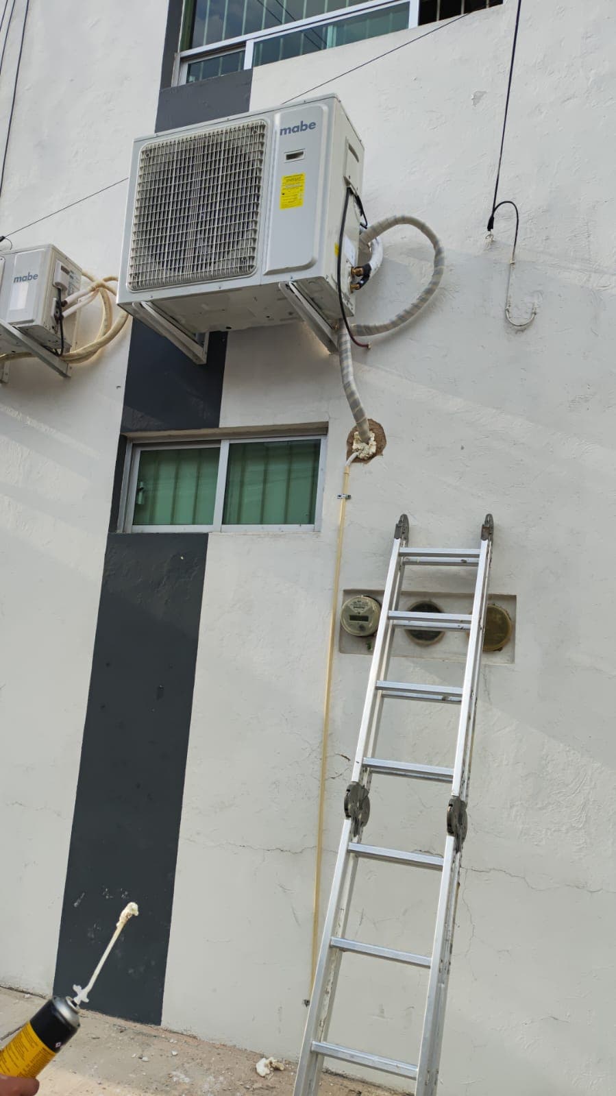 Trabajo real de aire acondicionado realizado por Mr. Frío, fotografía 127